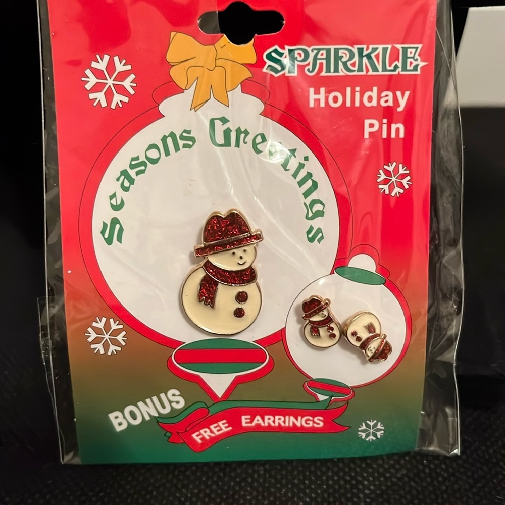Adorable snowman pin & matching earrings